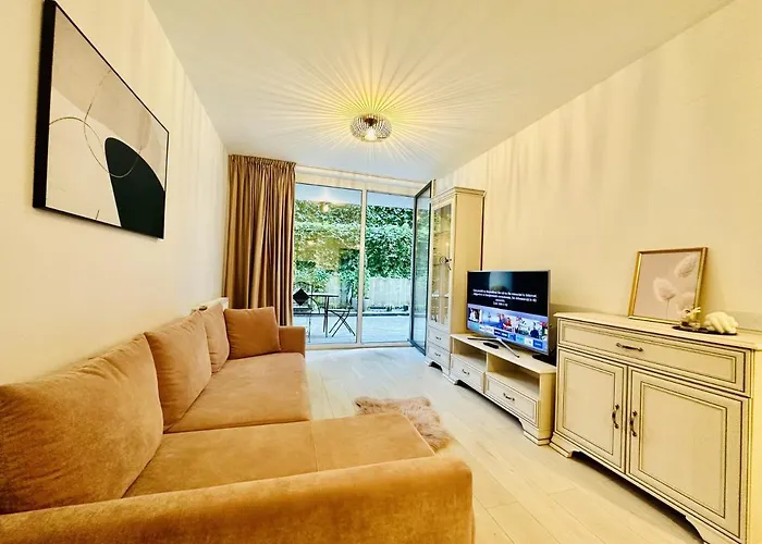 Palfi With Garden & Parking Kaloşvar