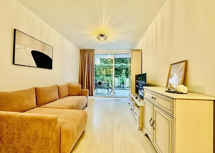 Apartment Palfi With Garden & Parking Cluj-Napoca