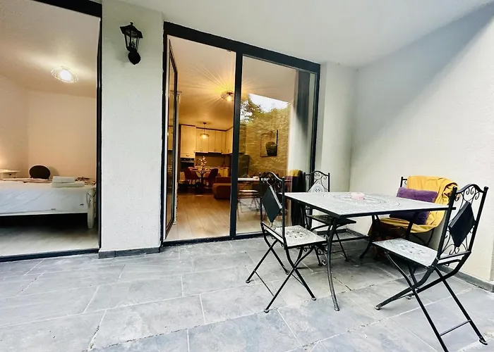 Apartment Palfi With Garden & Parking Cluj-Napoca